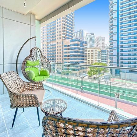 Bnbmehomes - Sit Back & Enjoy Seeing The Luxury Yachts Drive By - B67 ดูไบ ภายนอก รูปภาพ